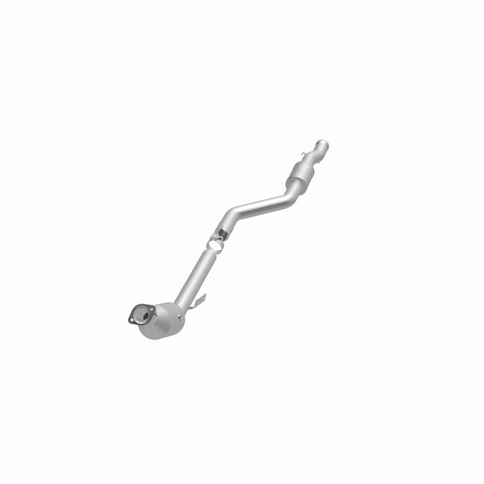 MagnaFlow Exhaust Products 21-570 OEM Grade Direct-Fit Catalytic Converter - Truck Part Superstore