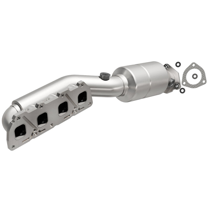 MagnaFlow Exhaust Products 452796 Catalytic Converter with Integrated Exhaust Manifold - Truck Part Superstore