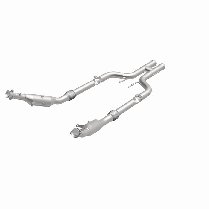 MagnaFlow Exhaust Products 21-501 OEM Grade Direct-Fit Catalytic Converter - Truck Part Superstore