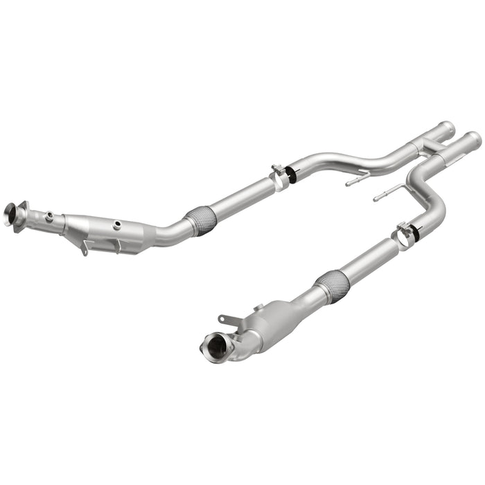 MagnaFlow Exhaust Products 21-501 OEM Grade Direct-Fit Catalytic Converter - Truck Part Superstore