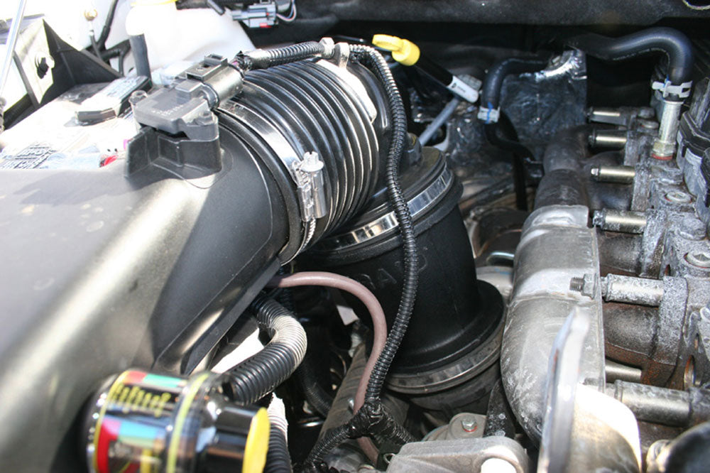 AIRAID 300-728 Engine Cold Air Intake Performance Kit - Truck Part Superstore