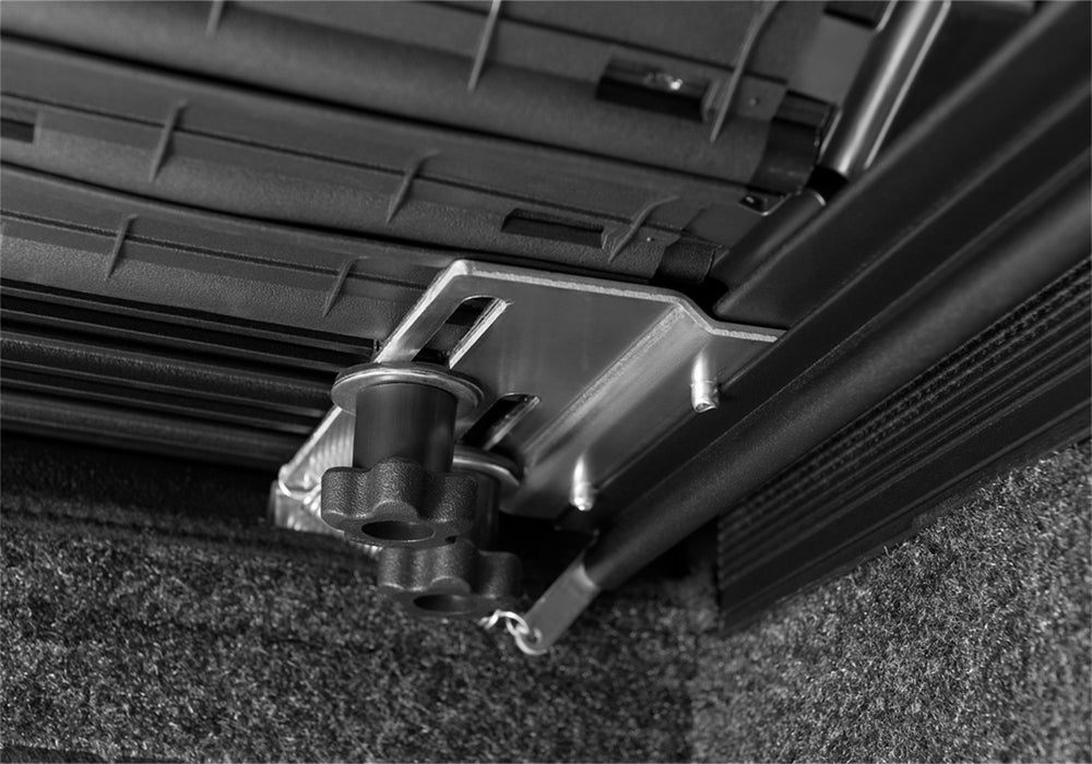 Bak Industries 80130 Revolver X4s 19-22 (New Body Style) Silv/Sierra (w/out CarbonPro Bed) 5ft.9in. - Truck Part Superstore