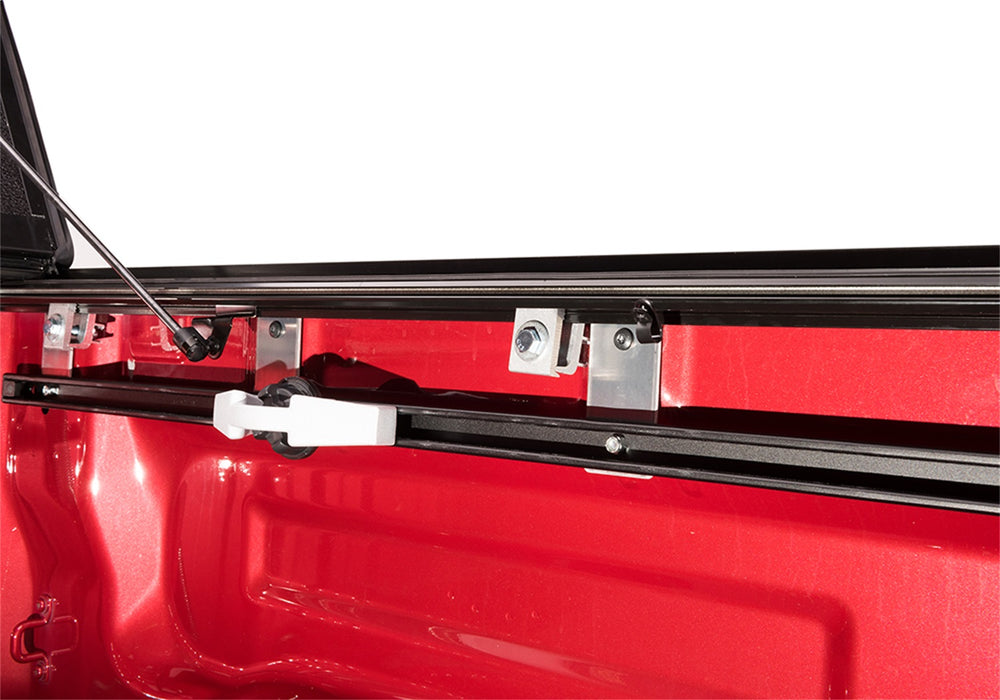 Bak Industries 226501 BAKFlip G2 00-04 Frontier Regular 6ft.5in. - Truck Part Superstore
