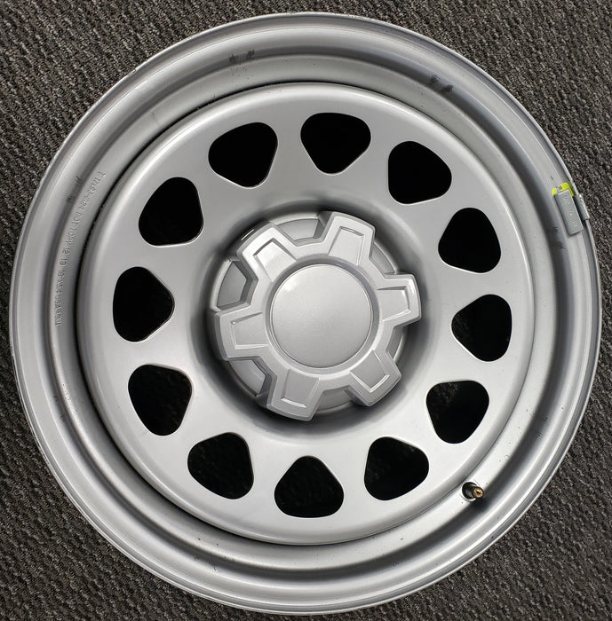 Coast To Coast IWCC8130S Silver Color; ABS Plastic; Set Of 4 - Truck Part Superstore
