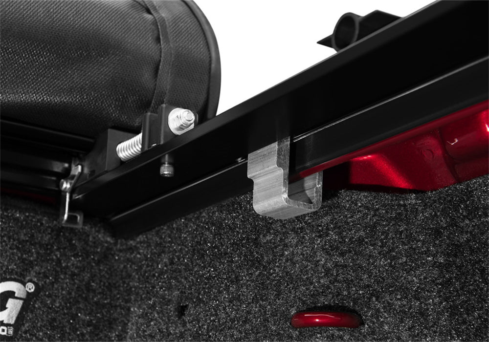 Extang 54456 Revolution-19 (New Body Style)-21 Silv/Sierra (w/out CarbonPro Bed) 5ft.9in. - Truck Part Superstore