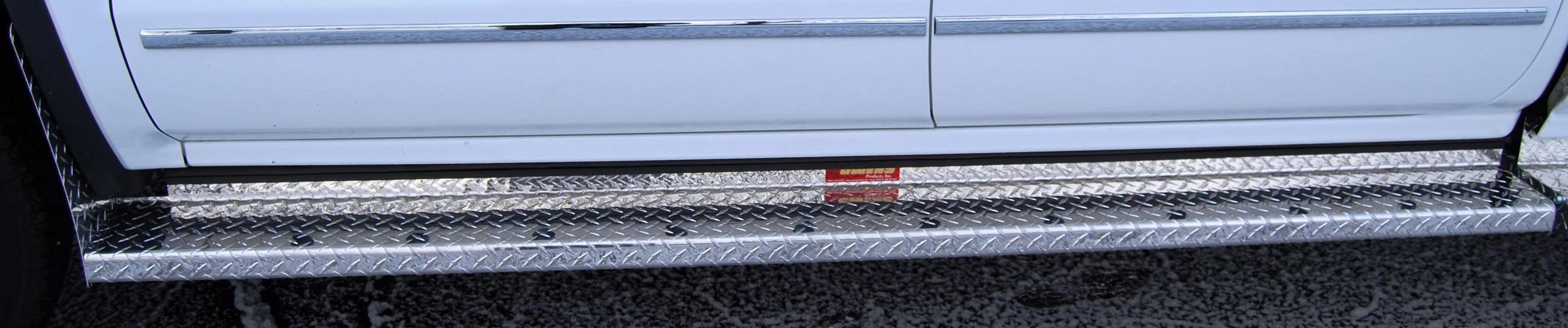 Owens Products OCG8090CXD Running Boards Classicpro Series Diamond 2 Inch 15-18 Sierra 2500/3500 Crew Cab Aluminum Owens Products - Truck Part Superstore