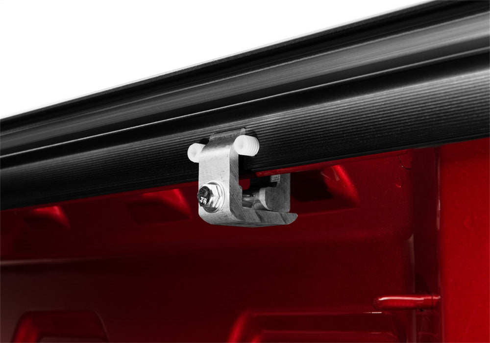 Retrax 60482 RetraxONE MX-19 (New Body)-22 Silv/Sierra 1500 6ft.7in. w/out Stk Pkt-Std Rail - Truck Part Superstore