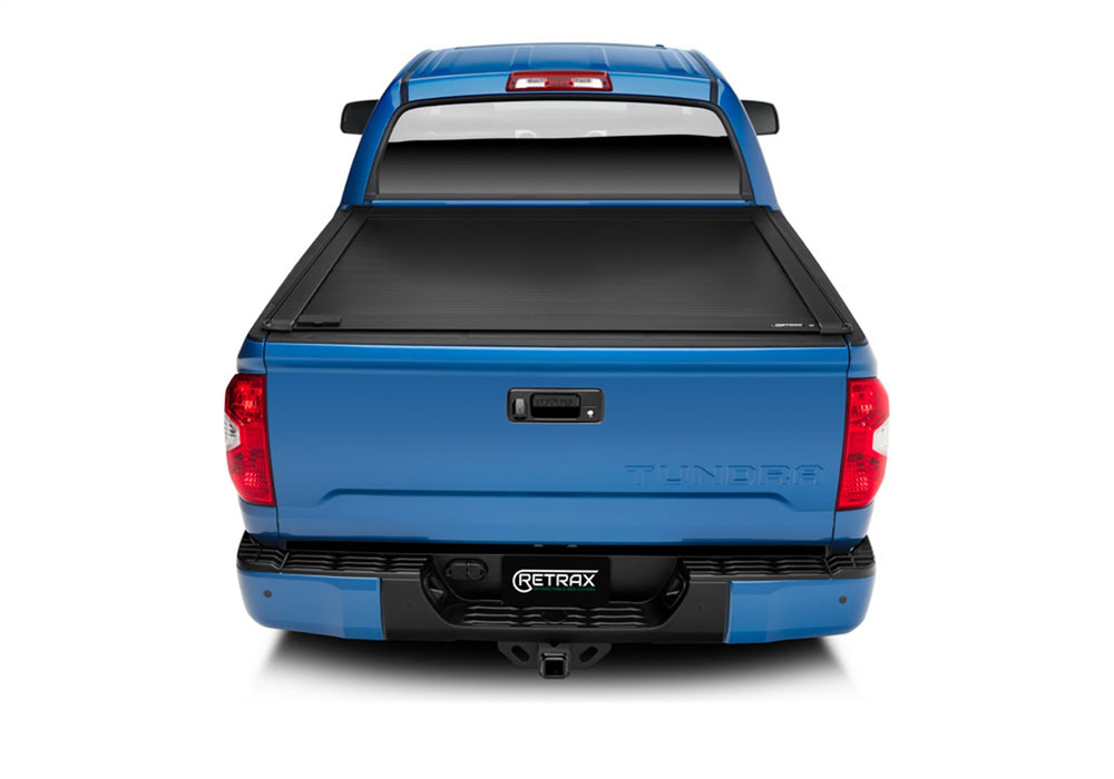 Retrax T-60841 RetraxONE XR-07-21 Tundra CrwMx 5ft.6in. w/DeckRailSys w/o StkPkt w/o TrlStrgBxs - Truck Part Superstore