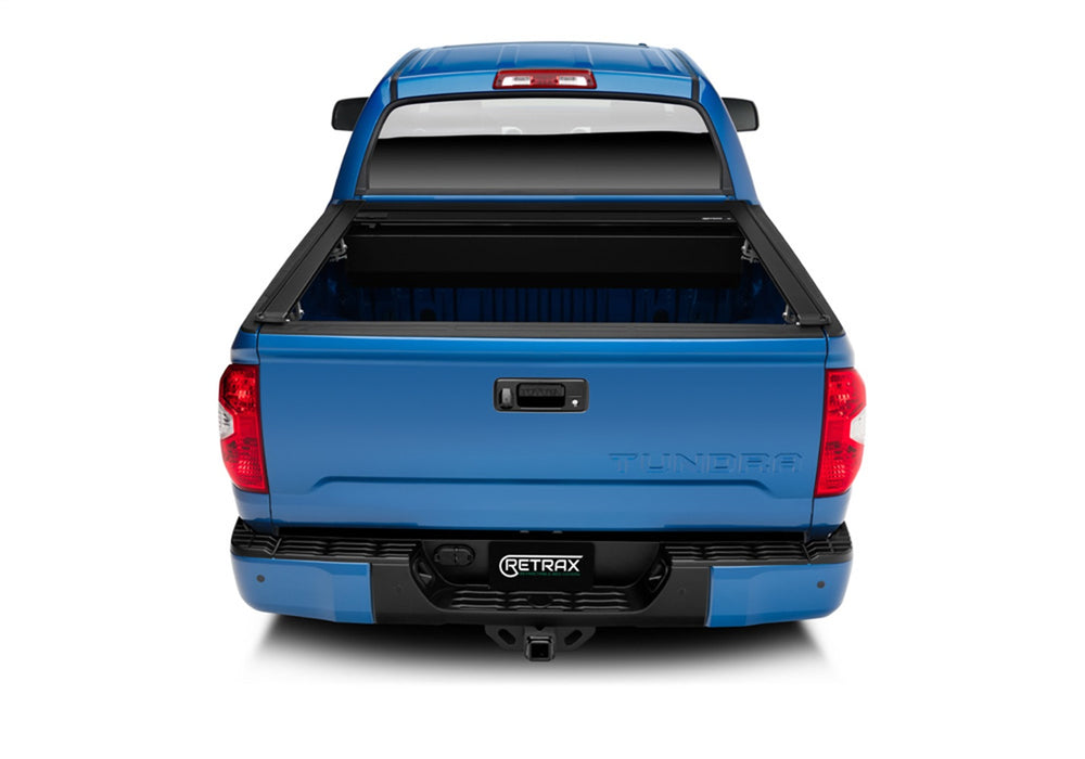 Retrax T-60862 RetraxONE XR-22 Tundra Reg/Dbl 6ft.7in. w/o Deck Rail System w/o StkPkt - Truck Part Superstore