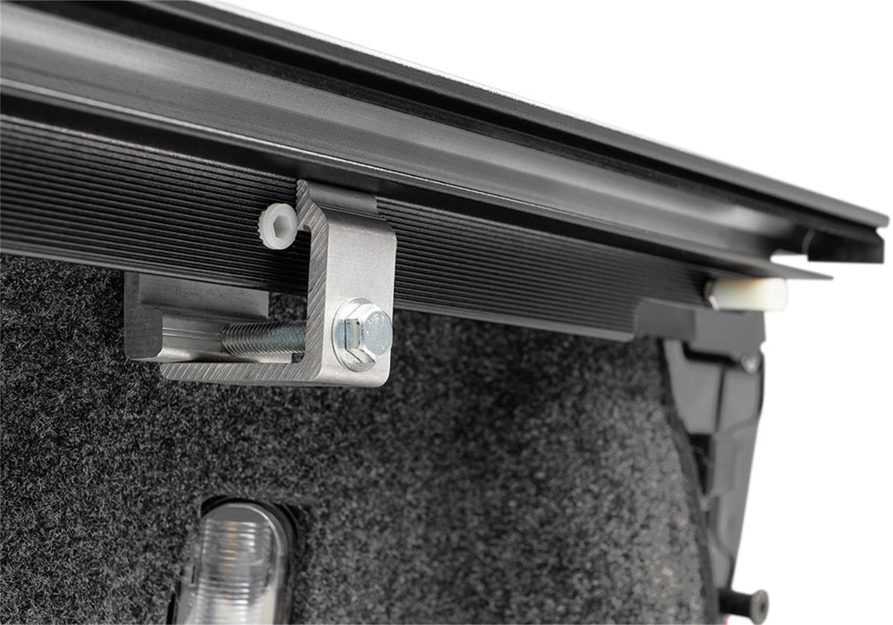 Retrax 80378 RetraxPRO MX-21-22 F150 5ft.7in. (Includes Lightning) w/out Stk Pkt - Truck Part Superstore