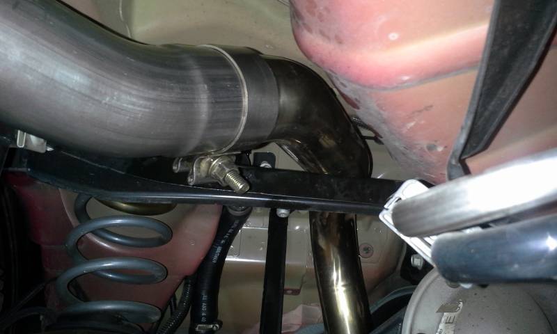 Pypes Performance Exhaust SFM60MS Pype Bomb Series Axle Back Exhaust System 05-10 Mustang Split Rear Dual Exit Incl Axle back Pipe 4 in Polished Tips Hardware Polished Finish 304 Stainless Steel Pypes Exhaust - Truck Part Superstore