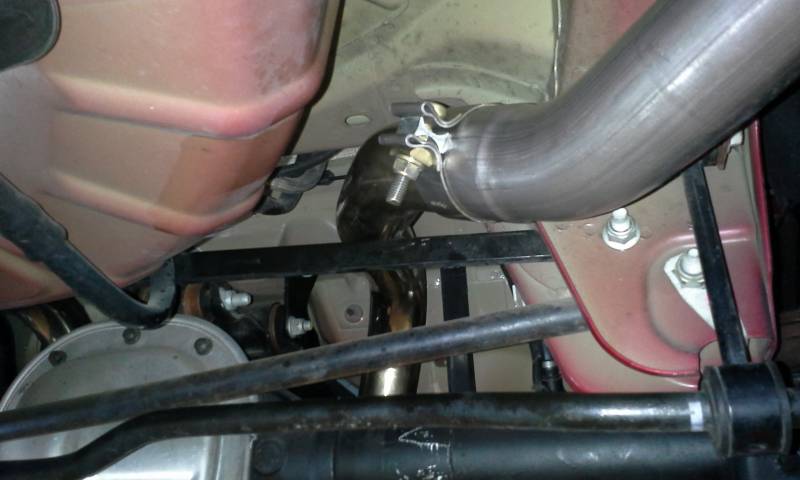 Pypes Performance Exhaust SFM60MS Pype Bomb Series Axle Back Exhaust System 05-10 Mustang Split Rear Dual Exit Incl Axle back Pipe 4 in Polished Tips Hardware Polished Finish 304 Stainless Steel Pypes Exhaust - Truck Part Superstore