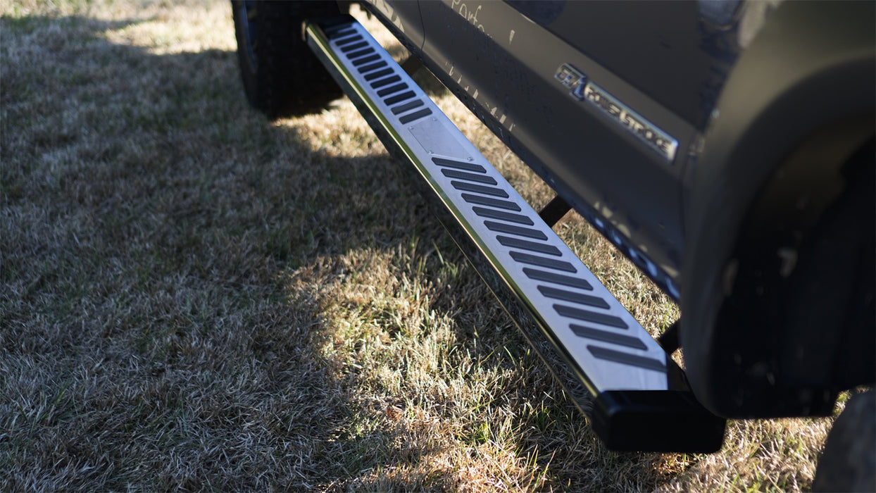 Lund 28665039 Summit Ridge 2.0 Running Board Kit; Includes Brackets And Hardware; Stainless; - Truck Part Superstore