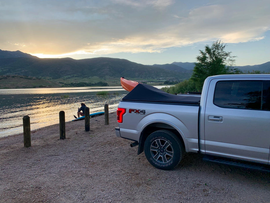 Sawtooth TGS035-06 Sawtooth STRETCH Expandable Tonneau Cover for 2015 - 2018, GMC/ Chevy, Sierra / Silverado 1500, 5'-8" Bed - Truck Part Superstore