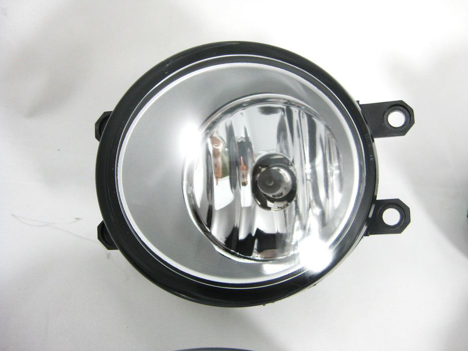 Black Horse Off Road TY493OE OEM Replica Fog Light - Truck Part Superstore