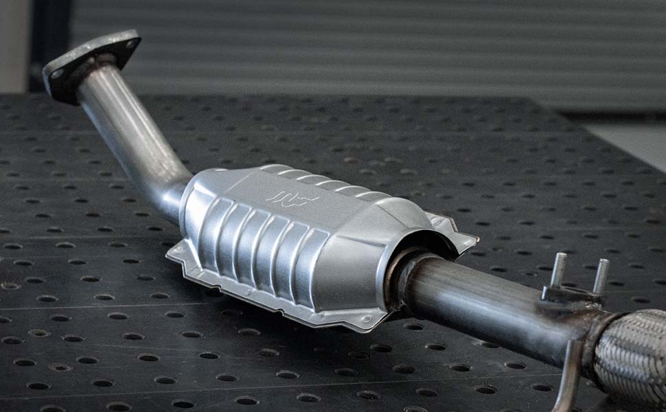 MagnaFlow Exhaust Products 23794 Standard Grade Direct-Fit Catalytic Converter - Truck Part Superstore