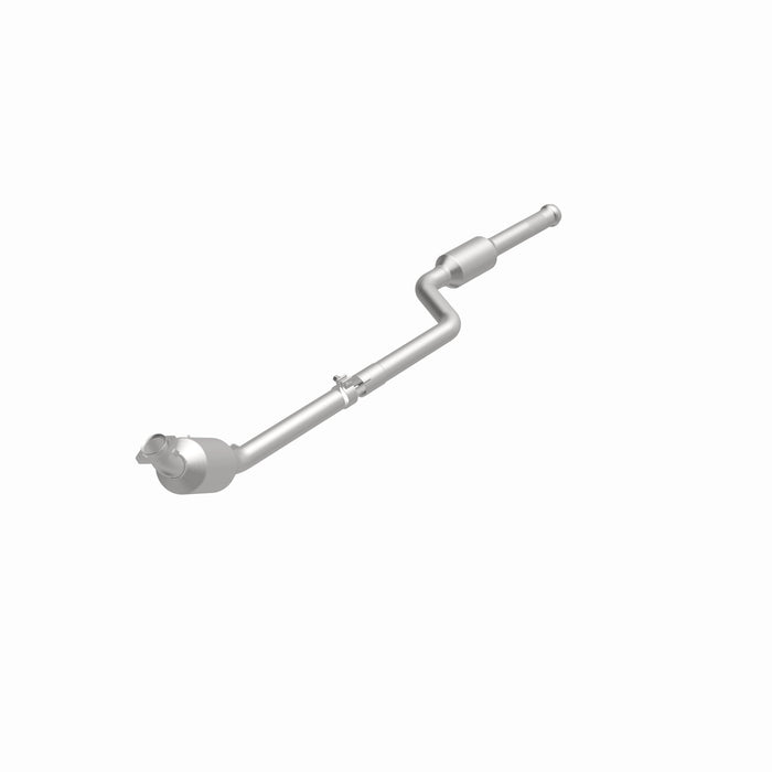 MagnaFlow Exhaust Products 21-492 OEM Grade Direct-Fit Catalytic Converter - Truck Part Superstore