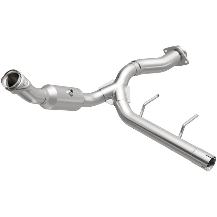 MagnaFlow Exhaust Products 5551470 California Direct-Fit Catalytic Converter - Truck Part Superstore
