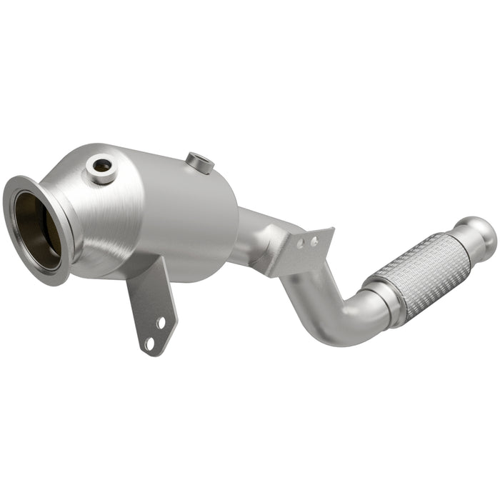 MagnaFlow Exhaust Products 21-897 OEM Grade Direct-Fit Catalytic Converter - Truck Part Superstore