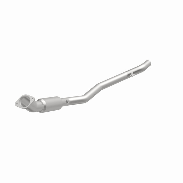 MagnaFlow Exhaust Products 21-539 OEM Grade Direct-Fit Catalytic Converter - Truck Part Superstore