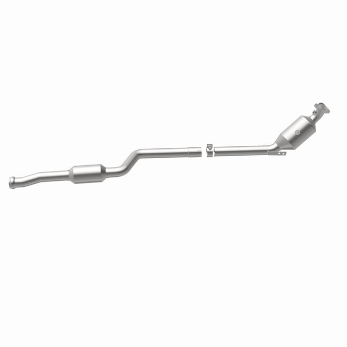 MagnaFlow Exhaust Products 21-492 OEM Grade Direct-Fit Catalytic Converter - Truck Part Superstore