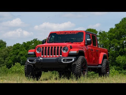 Rough Country 63470 2.5 Inch Jeep Suspension Lift Kit w/V2 Shocks 20 Gladiator Rough Country - Truck Part Superstore