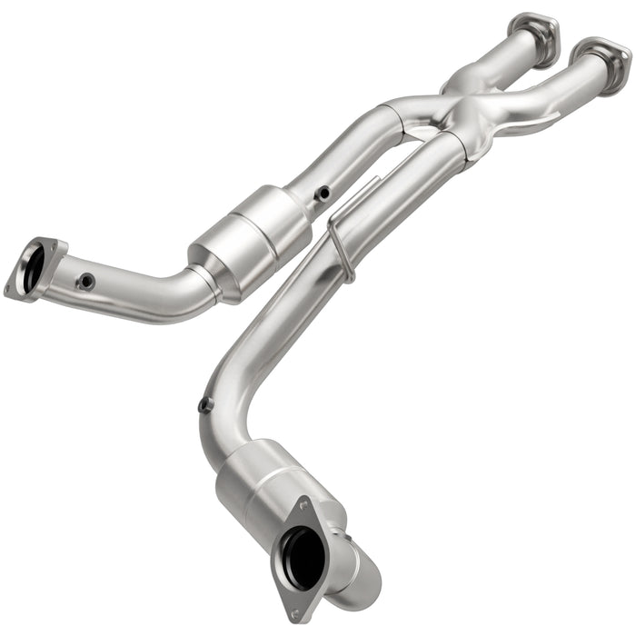 MagnaFlow Exhaust Products 49046 OEM Grade Direct-Fit Catalytic Converter - Truck Part Superstore