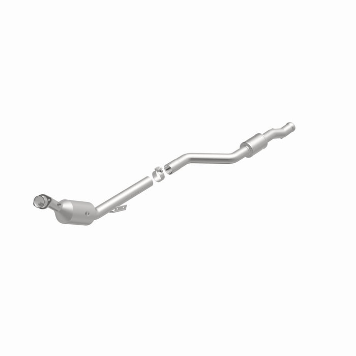 MagnaFlow Exhaust Products 21-570 OEM Grade Direct-Fit Catalytic Converter - Truck Part Superstore
