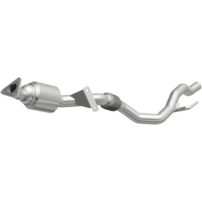 MagnaFlow Exhaust Products 5551370 California Direct-Fit Catalytic Converter - Truck Part Superstore