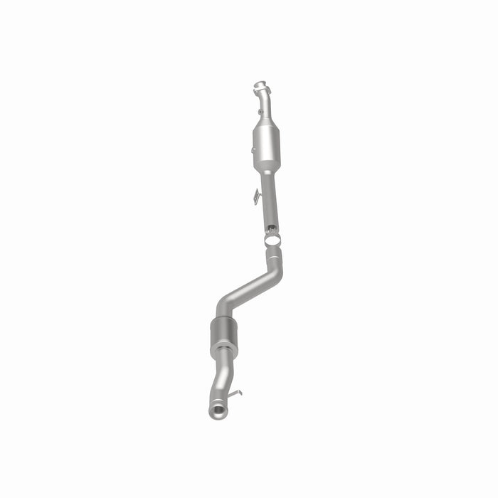 MagnaFlow Exhaust Products 21-570 OEM Grade Direct-Fit Catalytic Converter - Truck Part Superstore