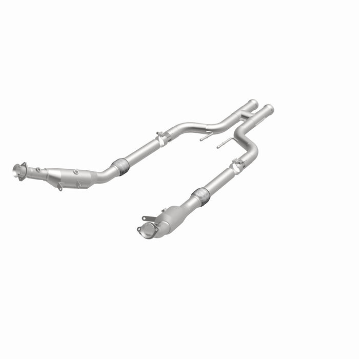 MagnaFlow Exhaust Products 21-501 OEM Grade Direct-Fit Catalytic Converter - Truck Part Superstore