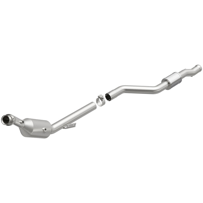MagnaFlow Exhaust Products 21-570 OEM Grade Direct-Fit Catalytic Converter - Truck Part Superstore