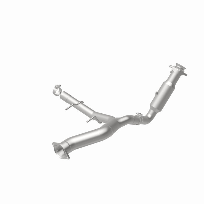 MagnaFlow Exhaust Products 21-521 OEM Grade Direct-Fit Catalytic Converter - Truck Part Superstore