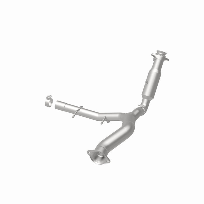 MagnaFlow Exhaust Products 21-521 OEM Grade Direct-Fit Catalytic Converter - Truck Part Superstore