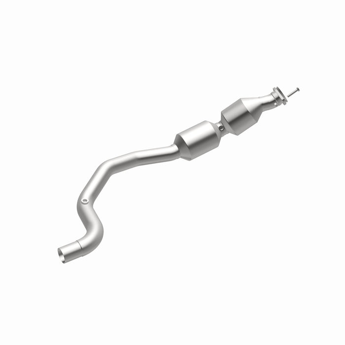 MagnaFlow Exhaust Products 21-535 OEM Grade Direct-Fit Catalytic Converter - Truck Part Superstore