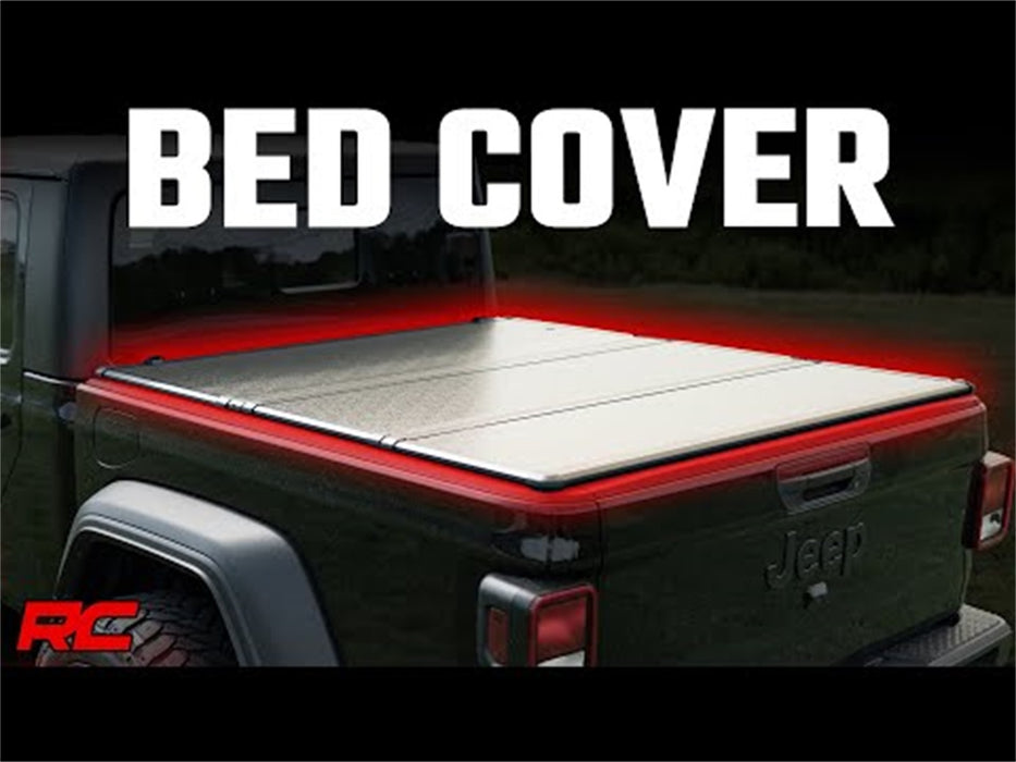 Rough Country 45810550A Hard Folding Bed Cover 5.0 Foot Bed 20-22 Jeep Gladiator JT 4WD Rough Country - Truck Part Superstore