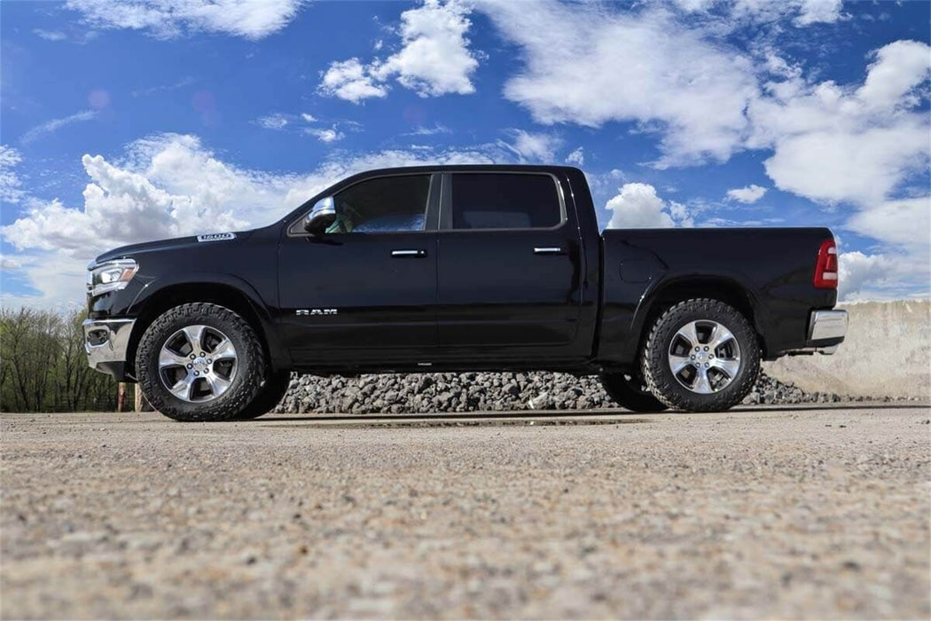 Rough Country 31012 2.0 Inch Ram Leveling Lift Kit 19-20 Ram 1500 4WD Air Ride Rough Country - Truck Part Superstore
