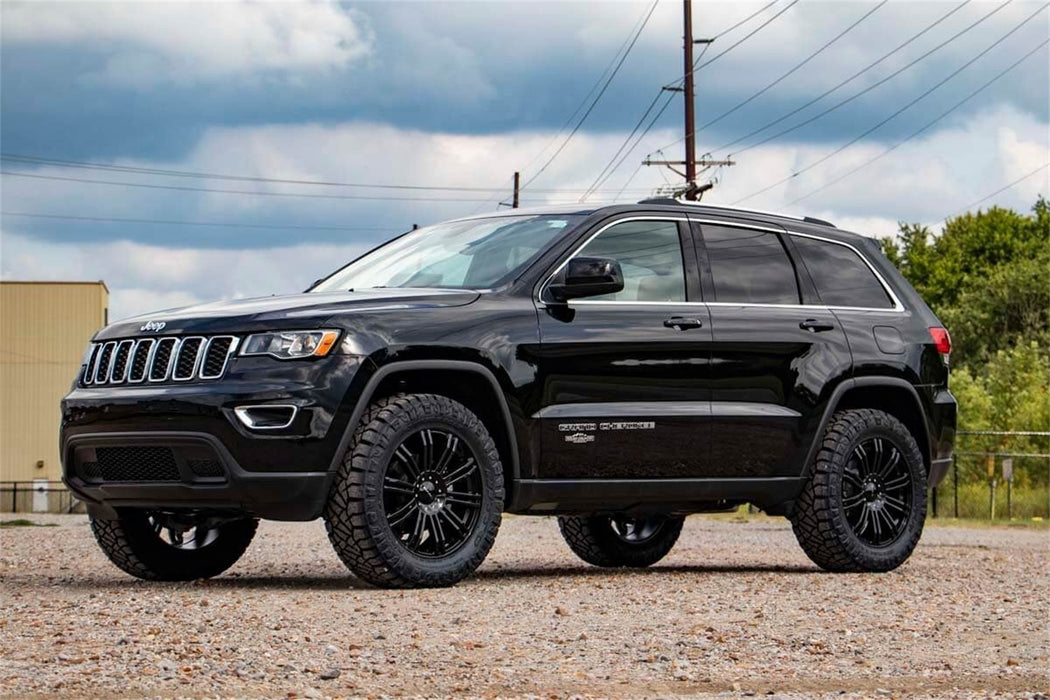 Rough Country 91430 2.5 Inch Lift Kit N3 Struts 16-20 Jeep Grand Cherokee 4WD Rough Country - Truck Part Superstore