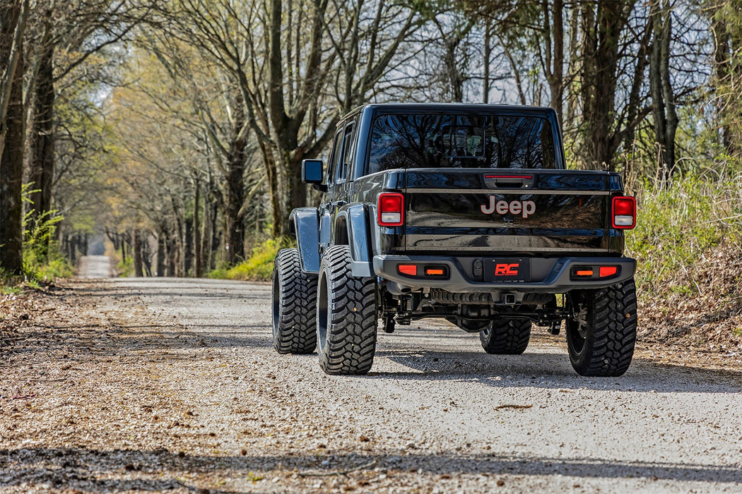 Rough Country 60200 Lift Kit-Suspension - Truck Part Superstore