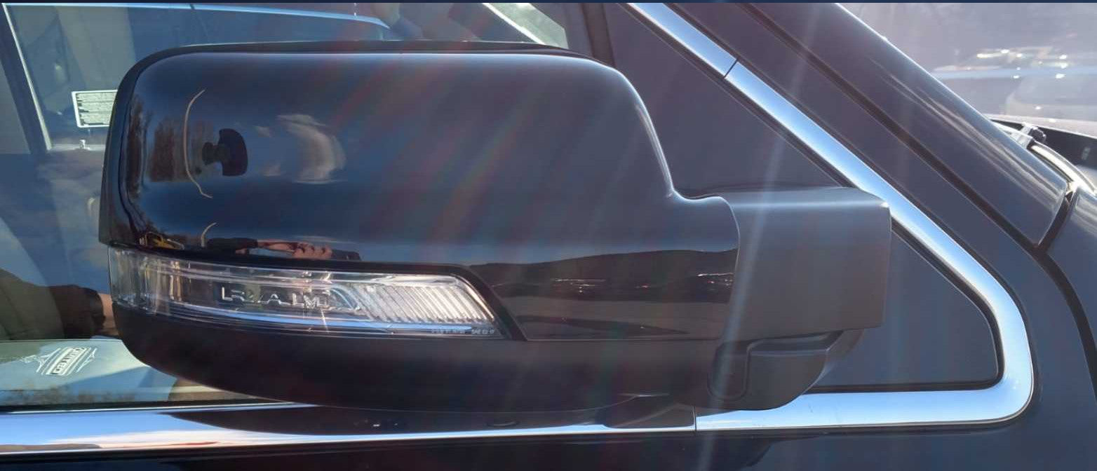 Coast To Coast CCIMC67534BK Top Half Cover; Black; ABS Plastic; Set Of 2; With Turn Signal Cutout - Truck Part Superstore