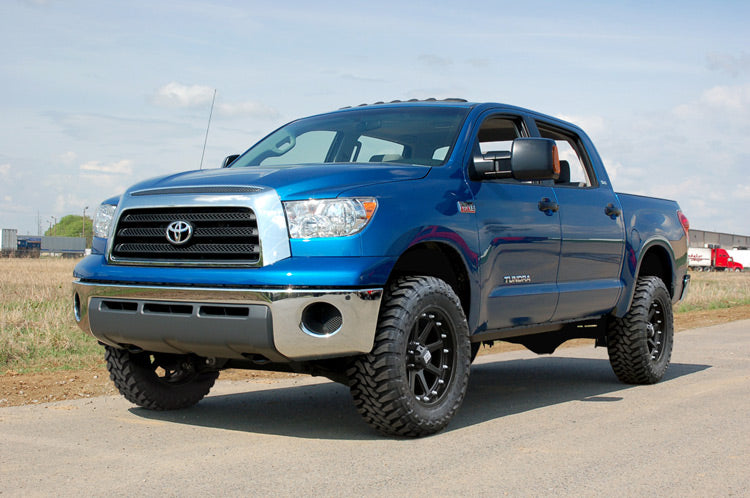 Rough Country 75331 4.5 Inch Toyota Suspension Lift Kit w/ N3 Struts For 07-15 Tundra Rough Country - Truck Part Superstore